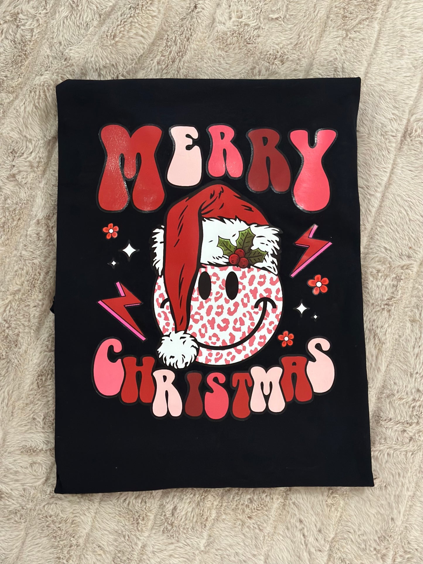 Merry Christmas Smiley Graphic Shirt