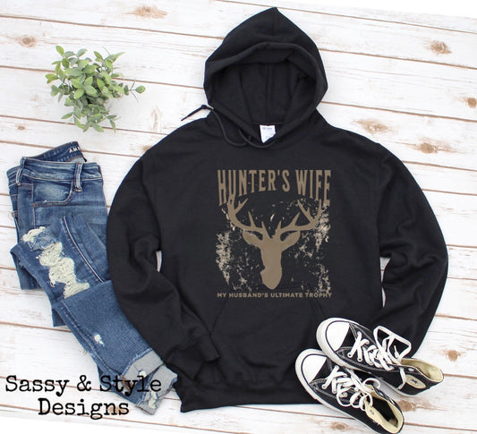 Hunters Wife Graphic Shirt