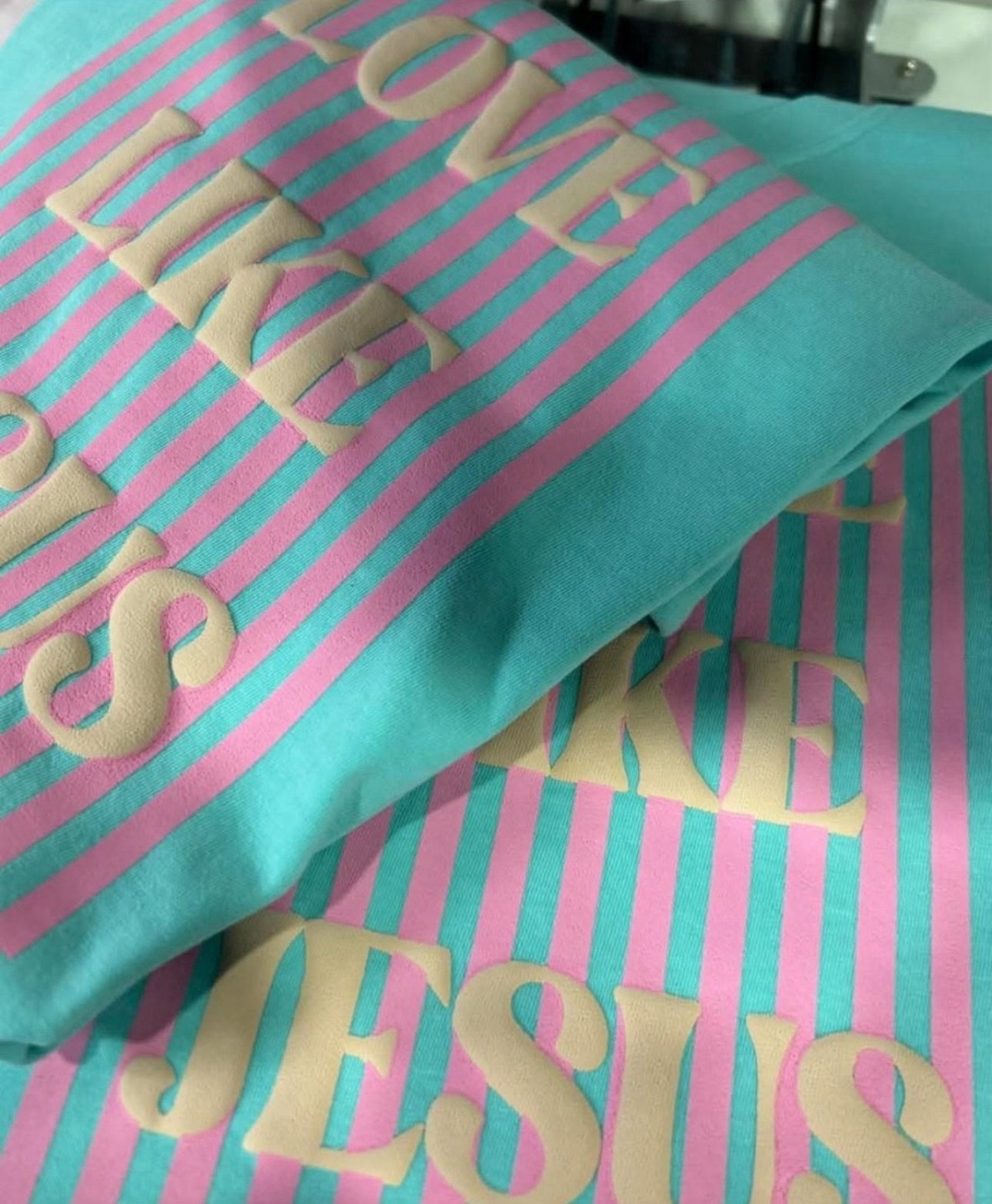 Love Like Jesus Pastel Puff Graphic Shirt in Cool Mint